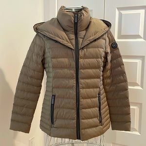 Michael kors puffer coat